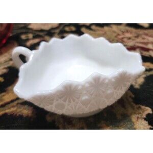 Fancy Mint Dish Candies Milk Glass Nappy Fostoria Collectible Daisy & Button MCM
